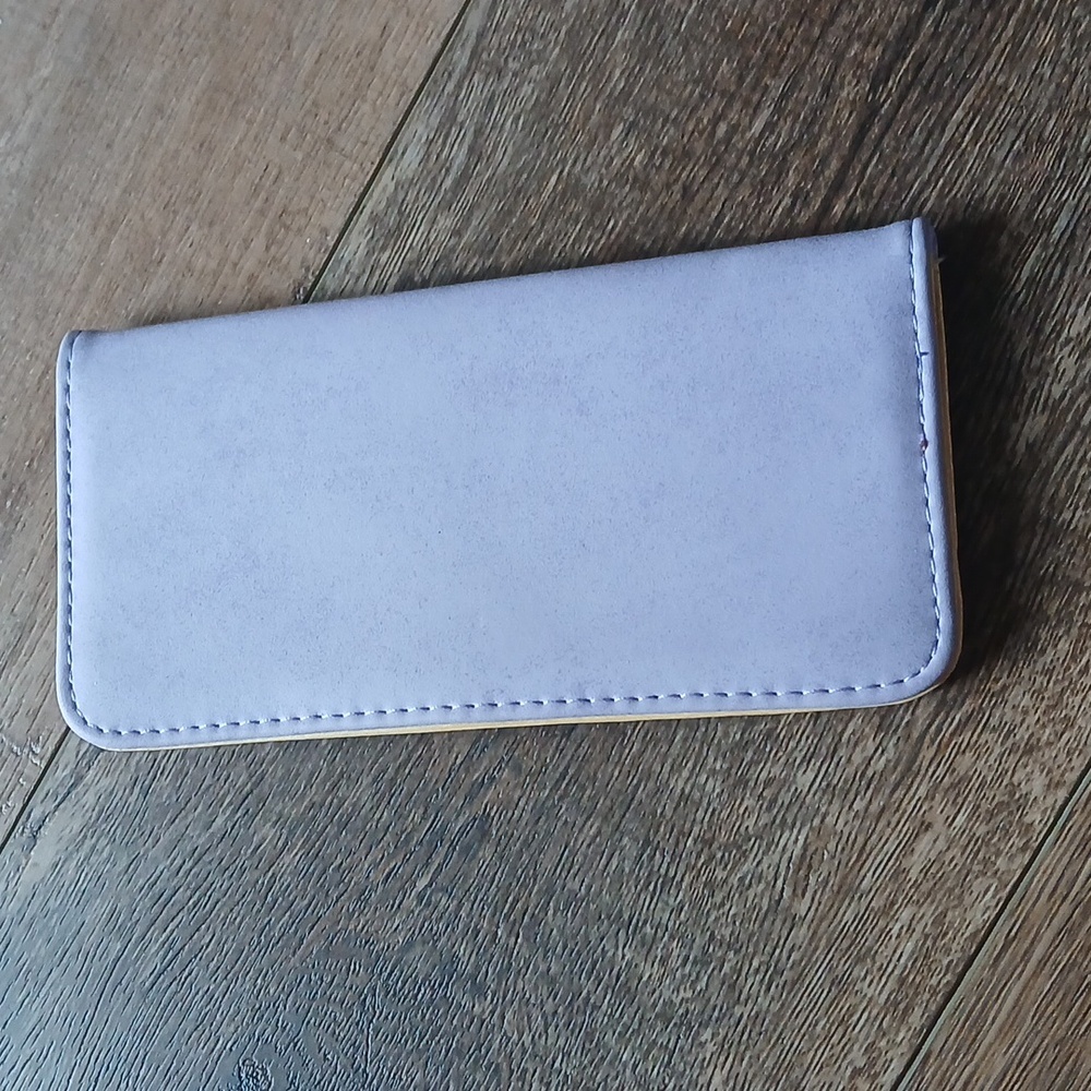 Wallet - Picture 2 of 5